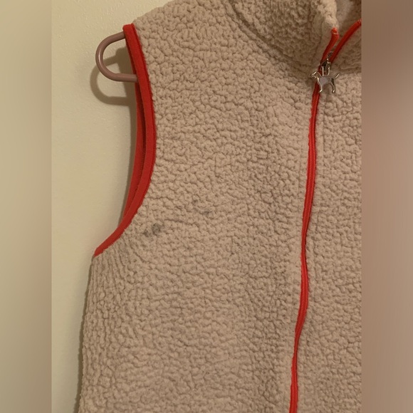 VS PINK Sleeveless Sherpa Vest - Picture 2 of 3